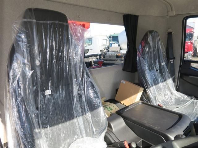 MITSUBISHI FUSOU FIGHTER 2025 Image 31