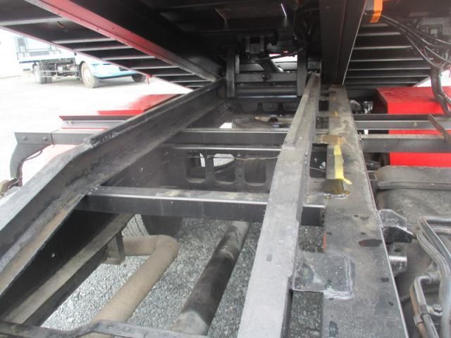 MITSUBISHI FUSOU FIGHTER 2006 Image 31