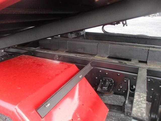 MITSUBISHI FUSOU FIGHTER 2006 Image 31