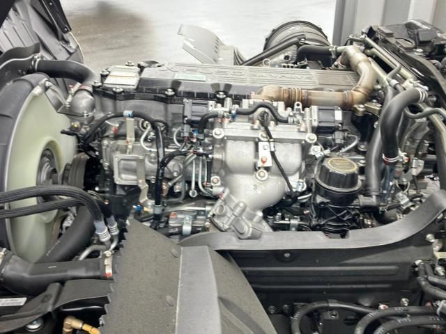 MITSUBISHI FUSOU FIGHTER 2025 Image 31