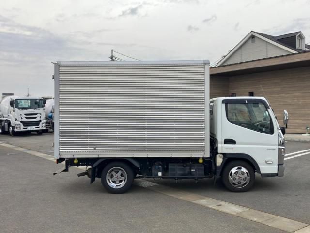 MITSUBISHI CANTER 2022 Image 31