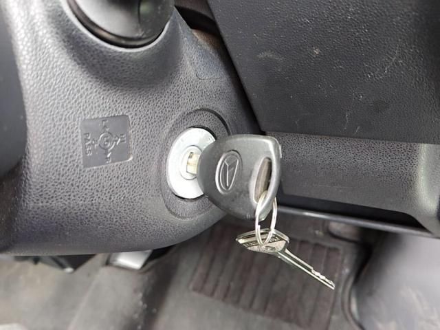 DAIHATSU HIJET CARGO 2019 Image 31