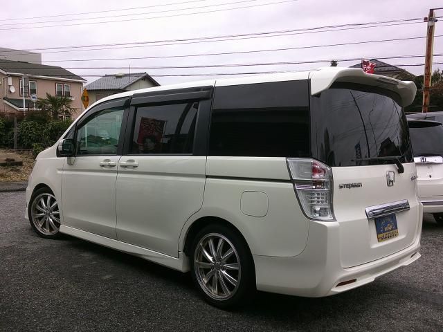 HONDA STEPWAGON SPADA 2010 Image 31