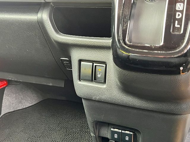 SUZUKI SPACIA CUSTOM 2023 Image 31