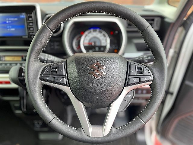 SUZUKI SPACIA CUSTOM 2023 Image 31