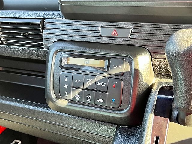 HONDA N-VAN 2019 Image 31