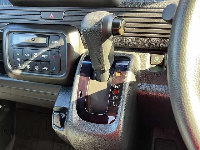 HONDA N-VAN 2019 Image 31