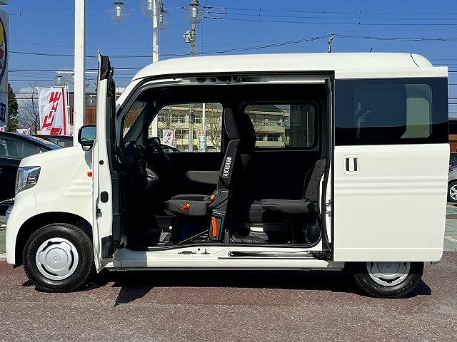 HONDA N-VAN 2019 Image 31
