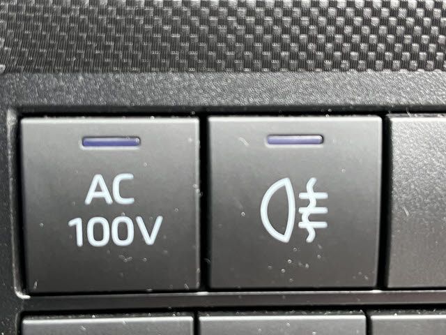 DAIHATSU ROCKY E-SMART HYBRID 2023 Image 31