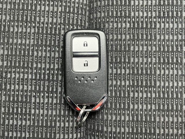 HONDA FIT 2017 Image 31