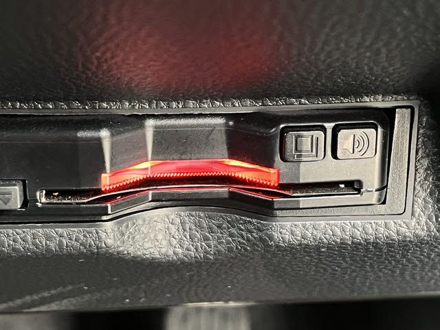 TOYOTA YARIS HYBRID 2022 Image 31