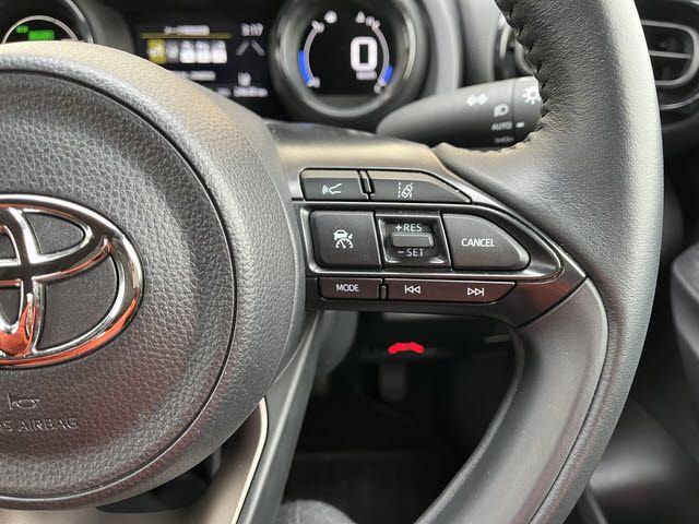 TOYOTA YARIS HYBRID 2022 Image 31