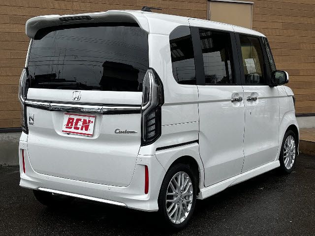 HONDA N BOX CUSTOM 2024 Image 31