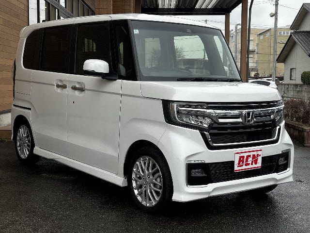 HONDA N BOX CUSTOM 2024 Image 31