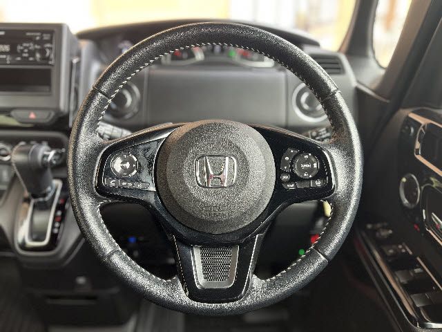 HONDA N BOX CUSTOM 2024 Image 31