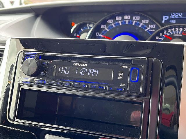 DAIHATSU TANTO CUSTOM 2017 Image 31