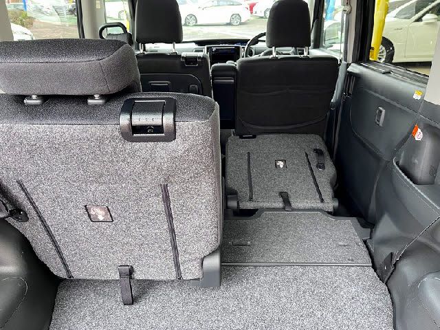 DAIHATSU TANTO CUSTOM 2017 Image 31