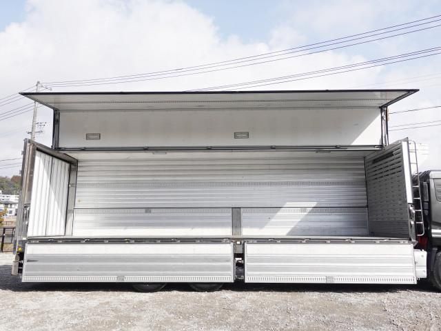 NISSAN DIESEL QUON 2018 Image 31