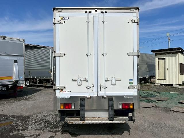 ISUZU ELF 2012 Image 31