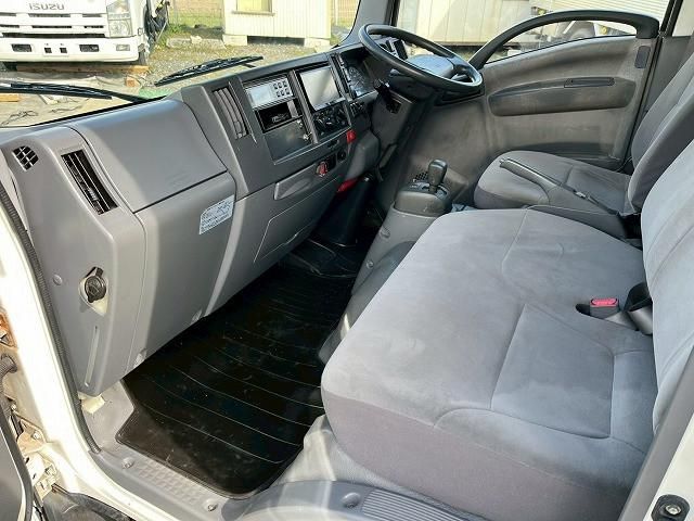 ISUZU ELF 2012 Image 31