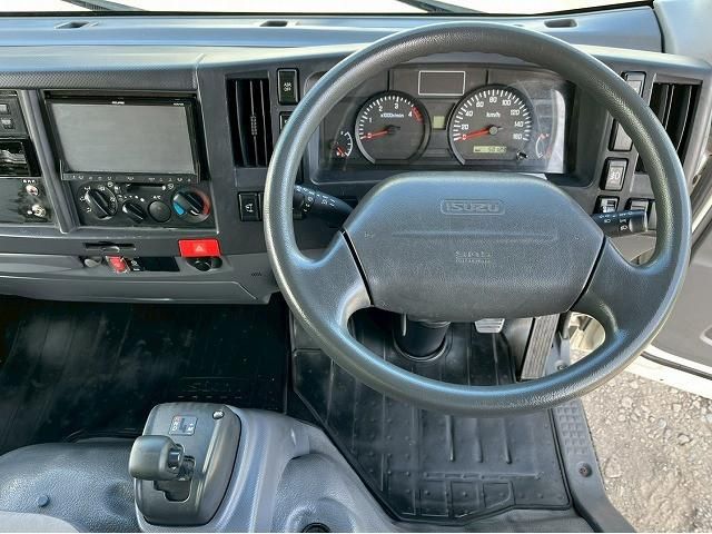 ISUZU ELF 2012 Image 31