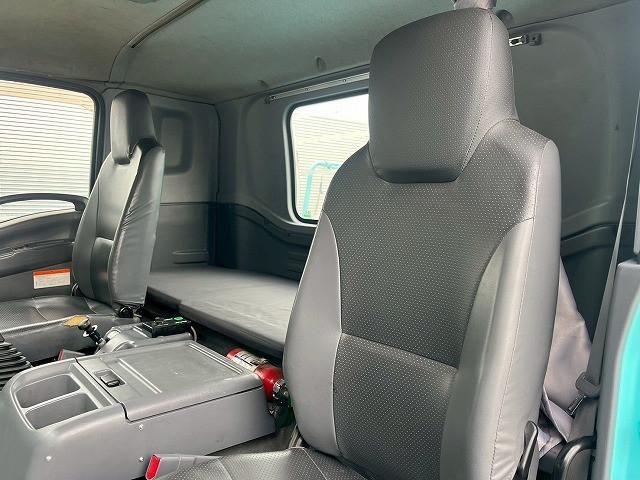 ISUZU FORWARD 2015 Image 31