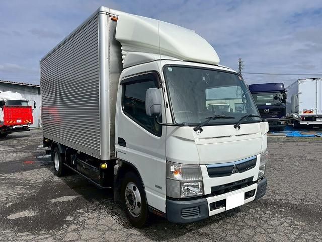MITSUBISHI CANTER 2018 Image 31