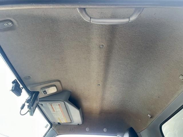 MITSUBISHI CANTER 2018 Image 31