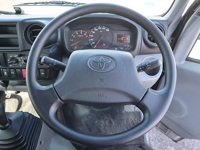 TOYOTA DYNA 2022 Image 31