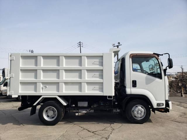 ISUZU FORWARD 2012 Image 31