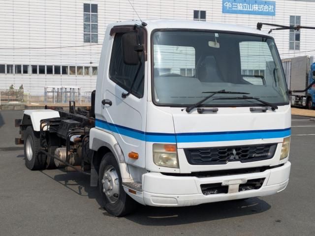 MITSUBISHI FUSOU FIGHTER 2015 Image 31