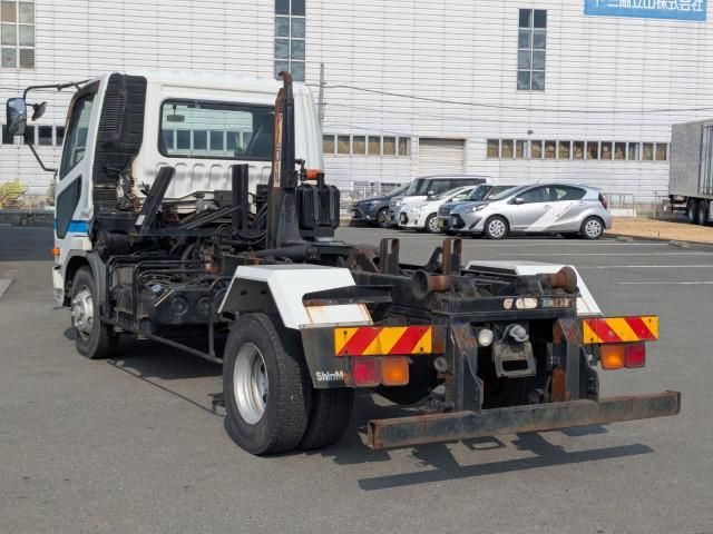 MITSUBISHI FUSOU FIGHTER 2015 Image 31