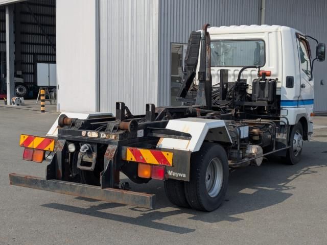 MITSUBISHI FUSOU FIGHTER 2015 Image 31