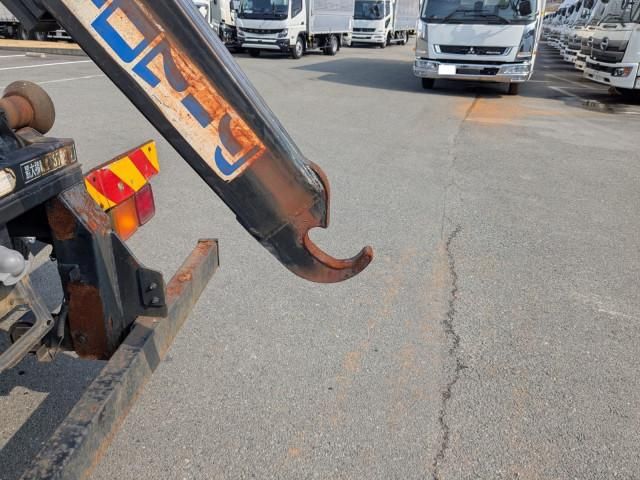 MITSUBISHI FUSOU FIGHTER 2015 Image 31