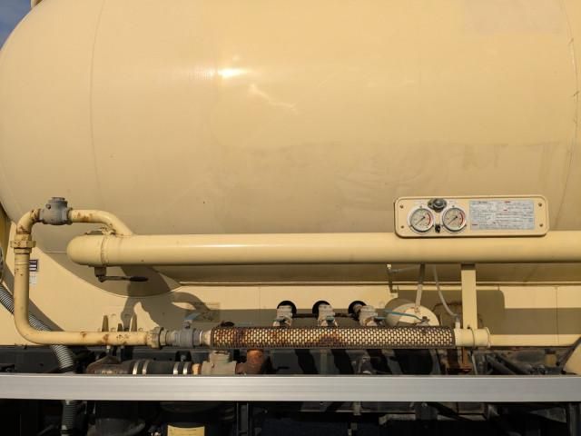 HINO PROFIA 2006 Image 31