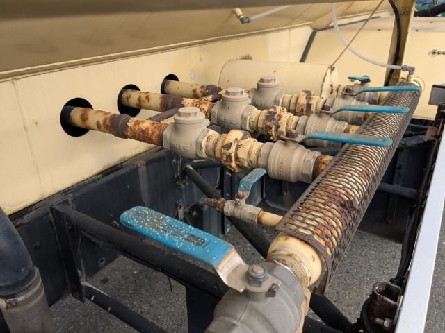 HINO PROFIA 2006 Image 31