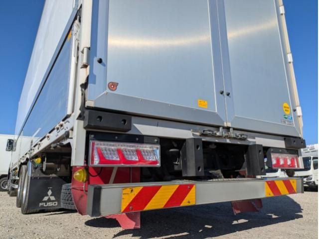 MITSUBISHI FUSOU SUPER GREAT 2020 Image 31