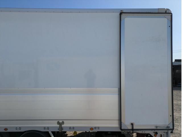 MITSUBISHI FUSOU SUPER GREAT 2020 Image 31