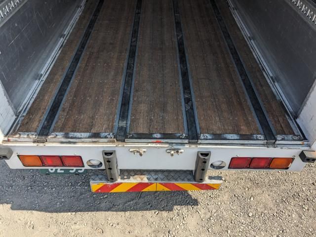 ISUZU GIGA 2017 Image 31