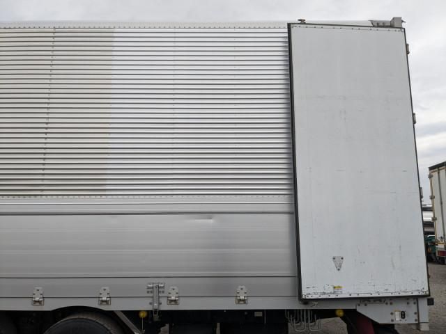 ISUZU GIGA 2017 Image 31