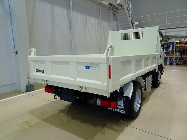 HINO DUTRO 2025 Image 31