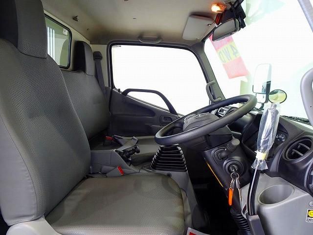 HINO DUTRO 2025 Image 31