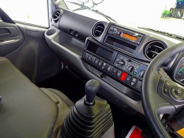 HINO DUTRO 2025 Image 31