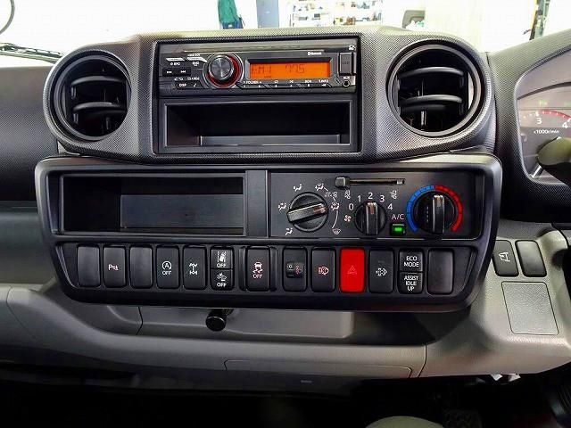 HINO DUTRO 2025 Image 31