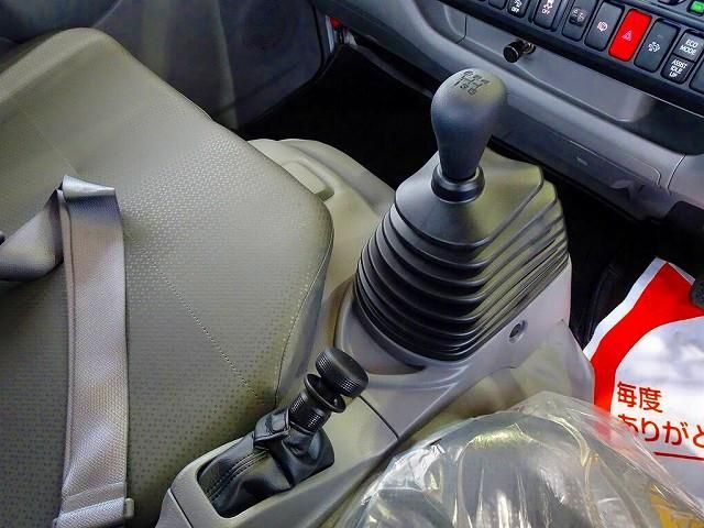 HINO DUTRO 2025 Image 31