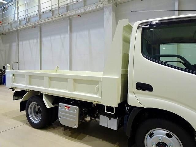 HINO DUTRO 2025 Image 31