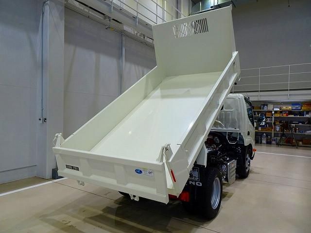 HINO DUTRO 2025 Image 31