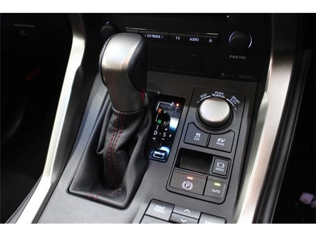 TOYOTA LEXUS NX300H AWD 2014 Image 31