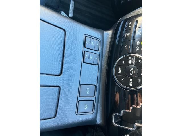 TOYOTA ESTIMA HYBRID 4WD 2012 Image 31