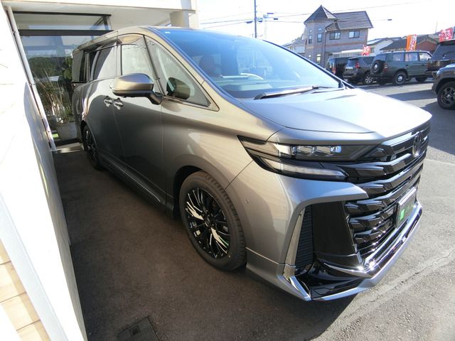 TOYOTA VELLFIRE  HYBRID 2026 Image 31